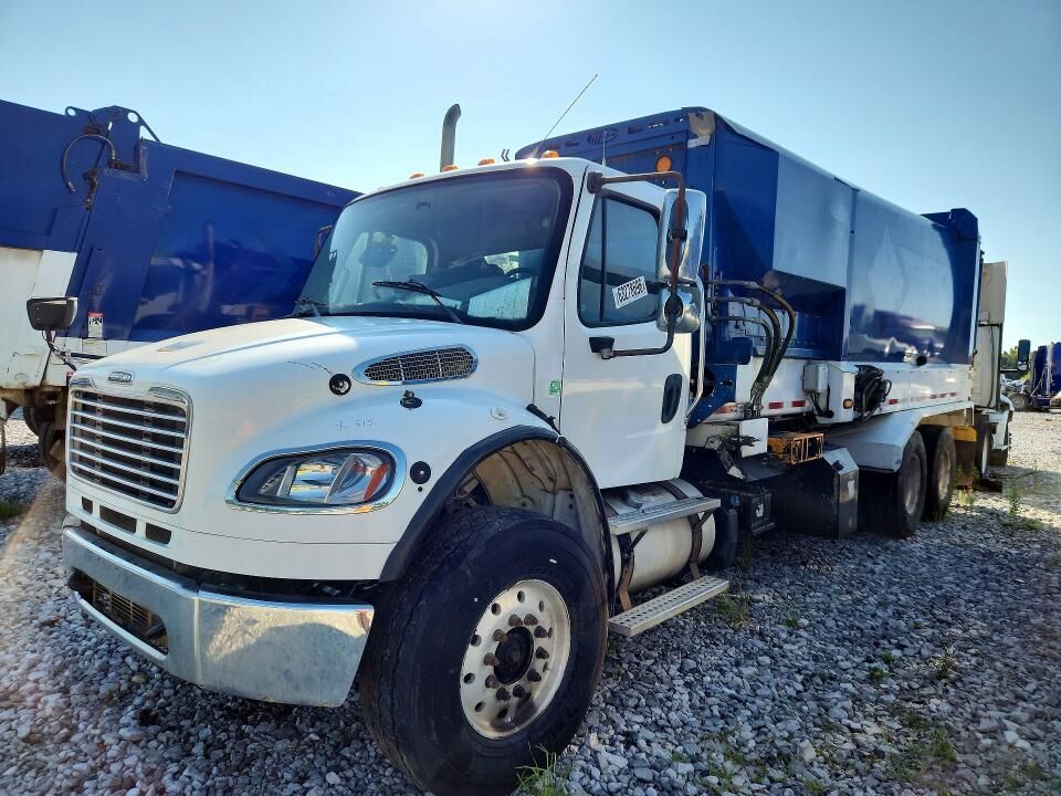 2019 FREIGHTLINER M2