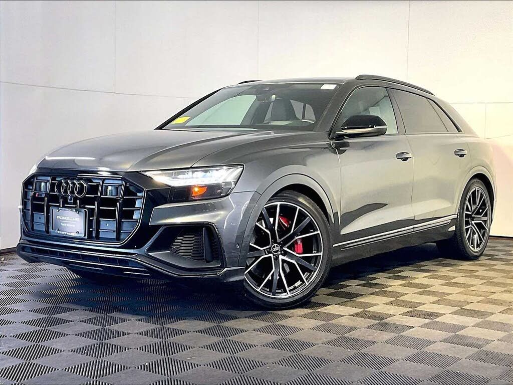 2023 AUDI SQ8