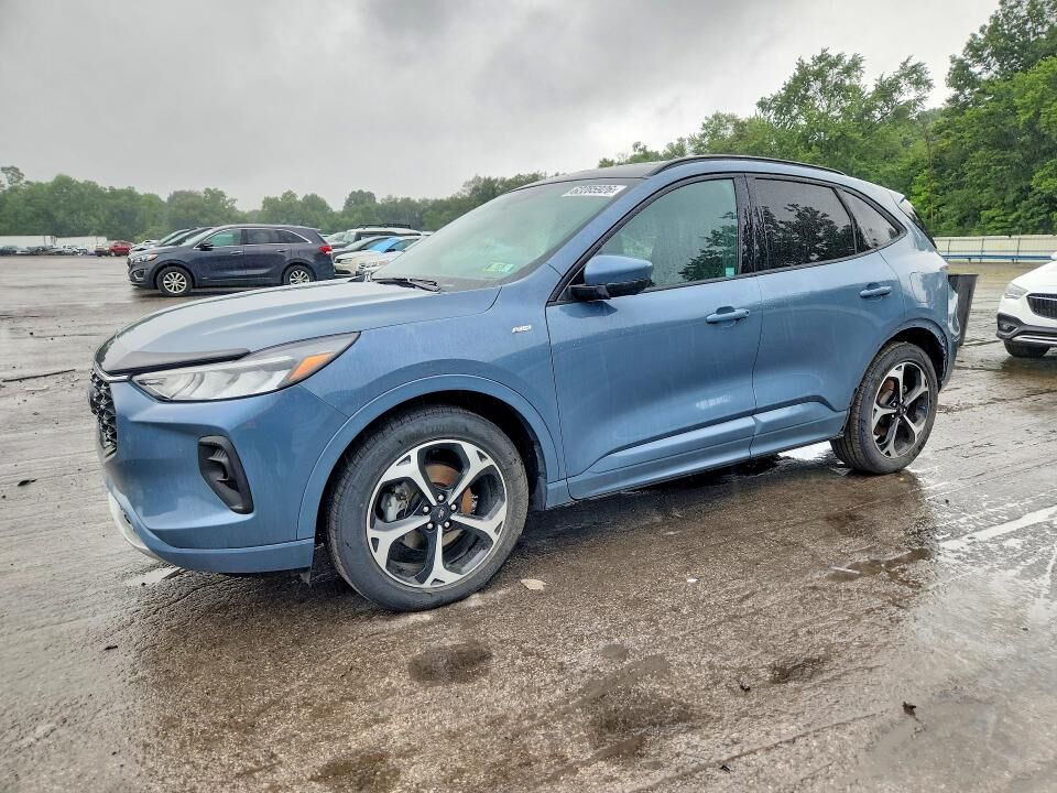 2023 FORD Escape