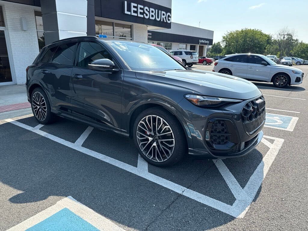 2025 AUDI SQ5