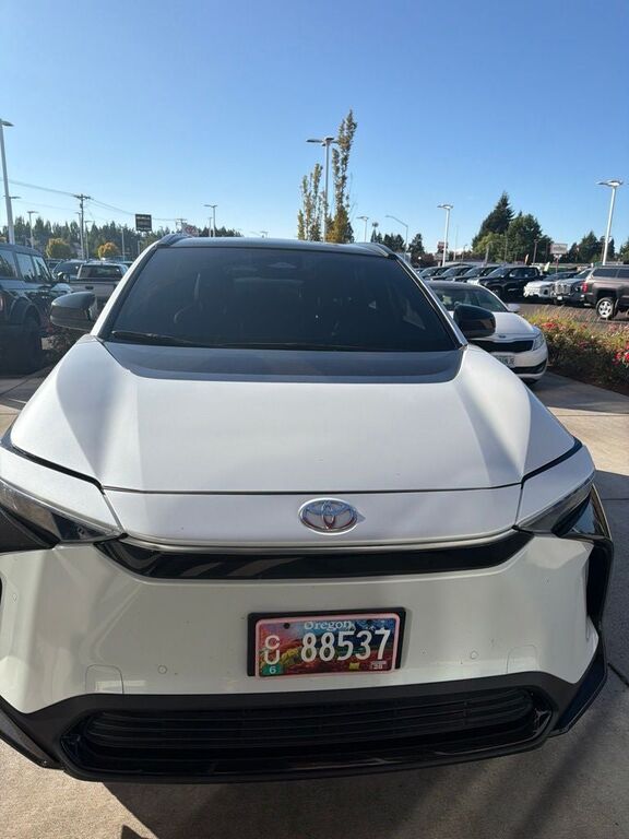 2024 TOYOTA bZ4X