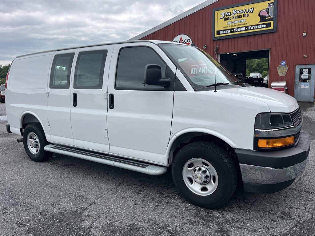 2025 CHEVROLET Express