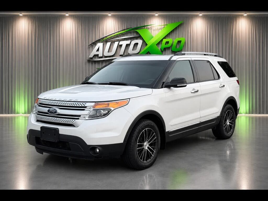 2014 FORD Explorer