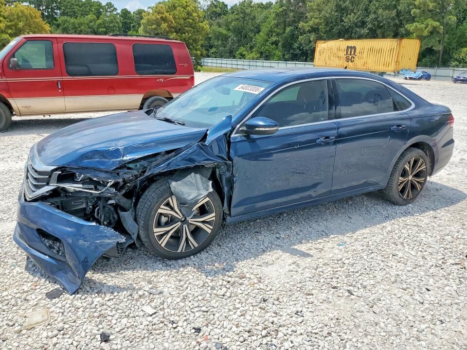 2022 VOLKSWAGEN Passat