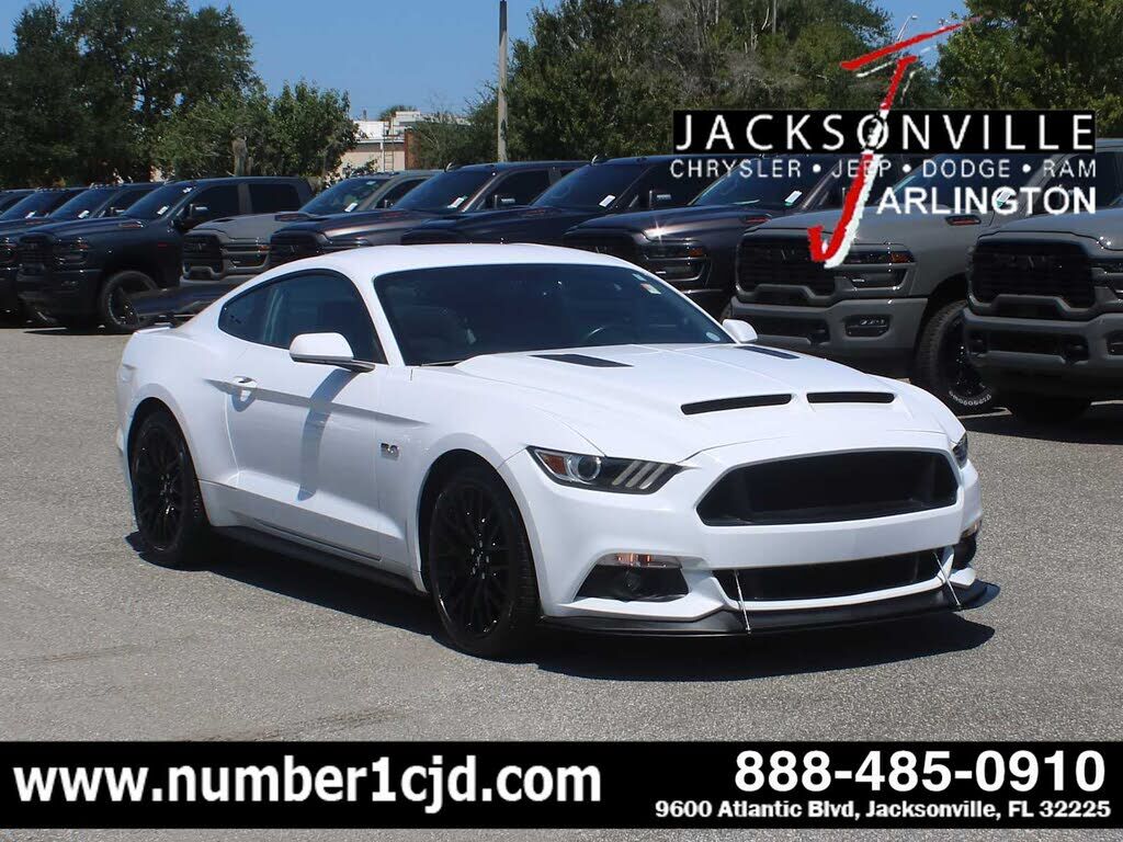 2017 FORD Mustang