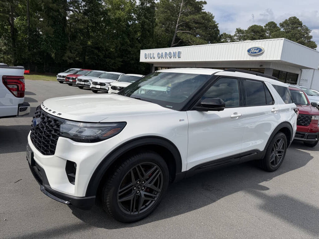 2025 FORD Explorer