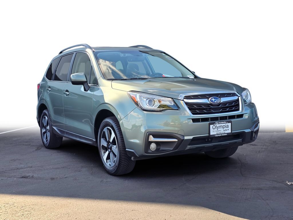 2018 SUBARU Forester