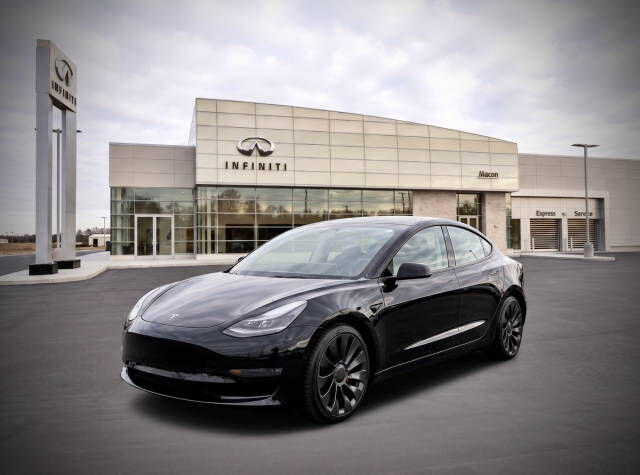 2023 TESLA Model 3
