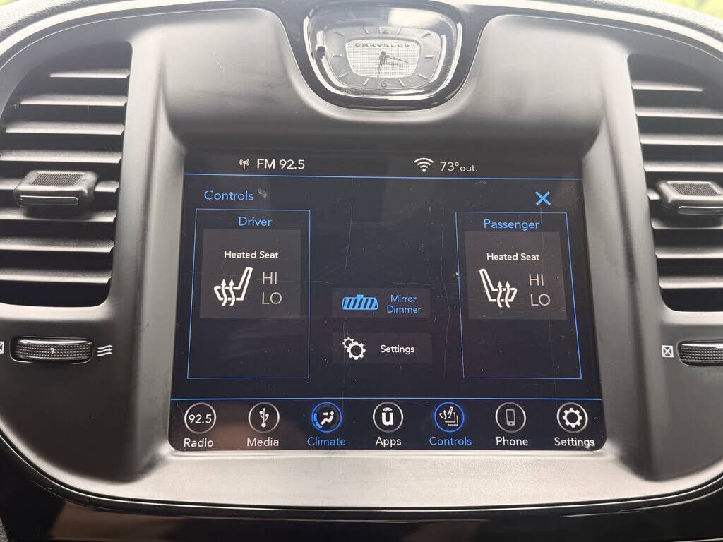 2018 CHRYSLER 300