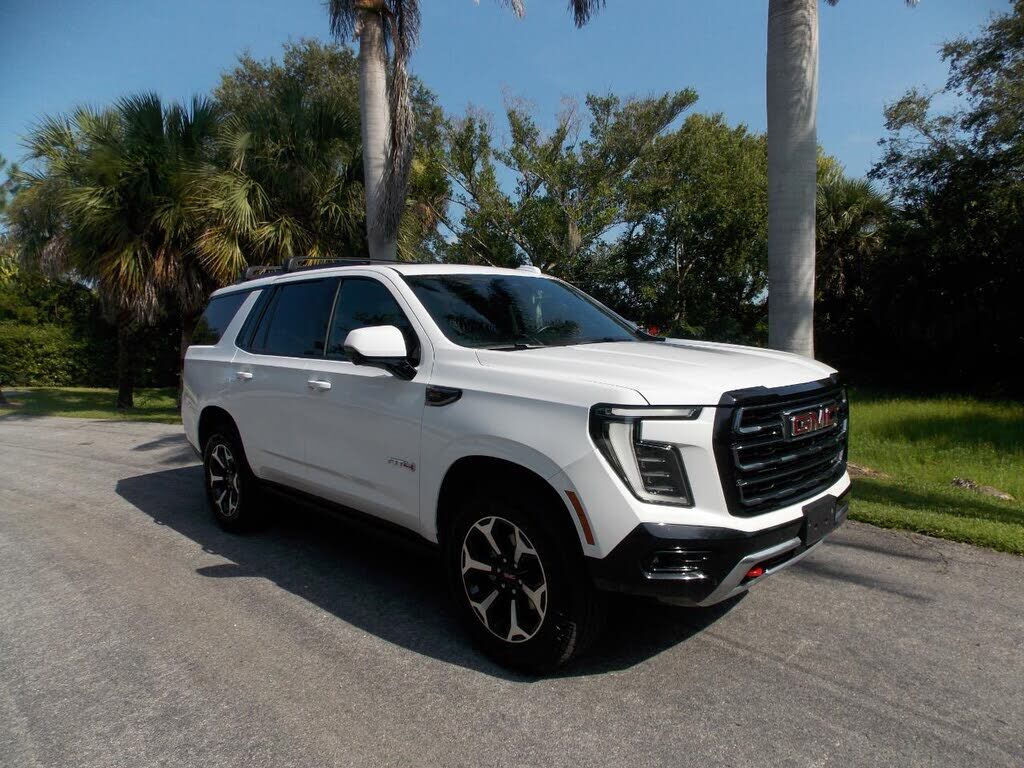 2025 GMC Yukon