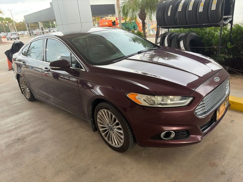 2013 FORD Fusion
