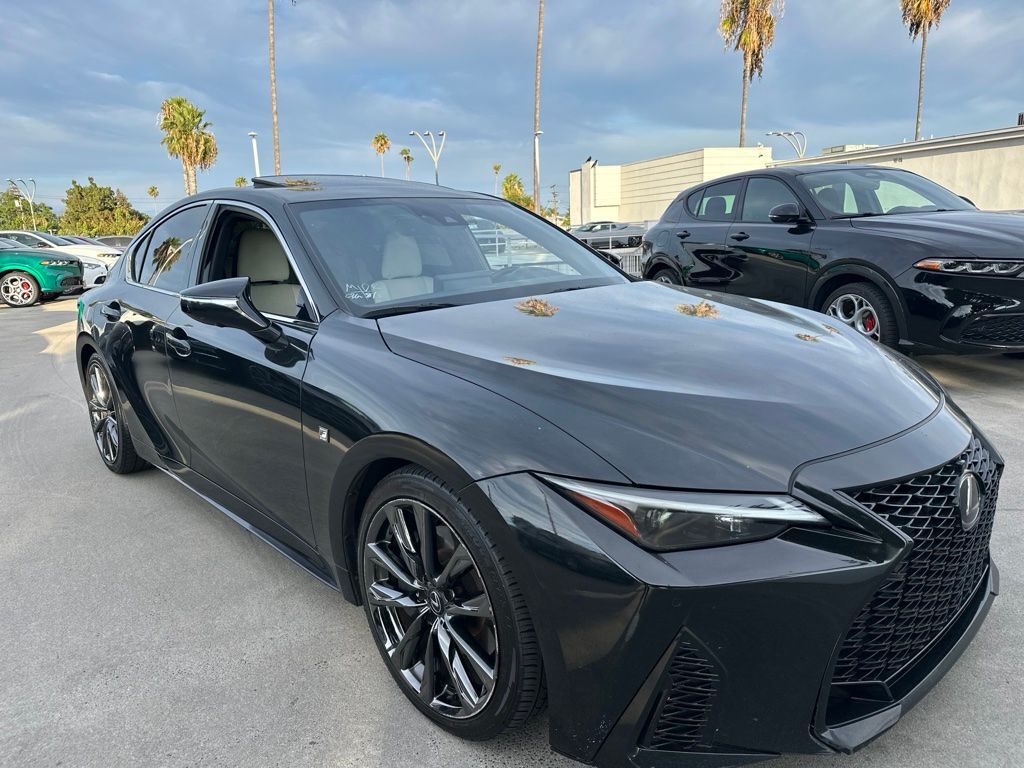 2023 LEXUS IS