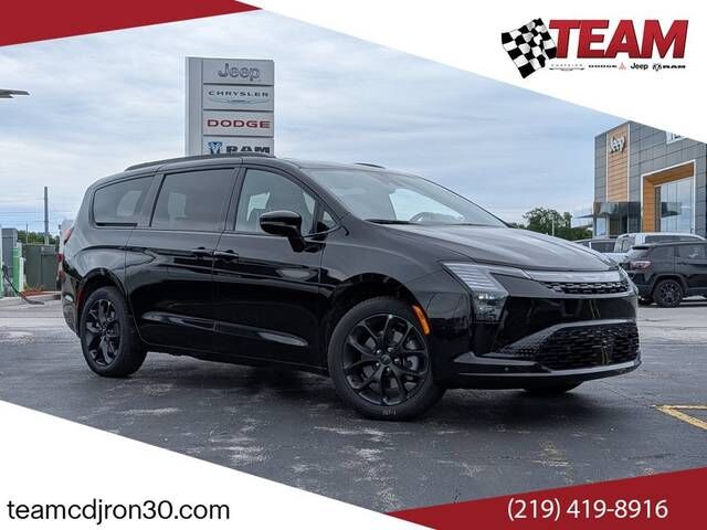 2027 CHRYSLER Pacifica