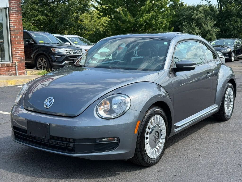 2015 VOLKSWAGEN Beetle