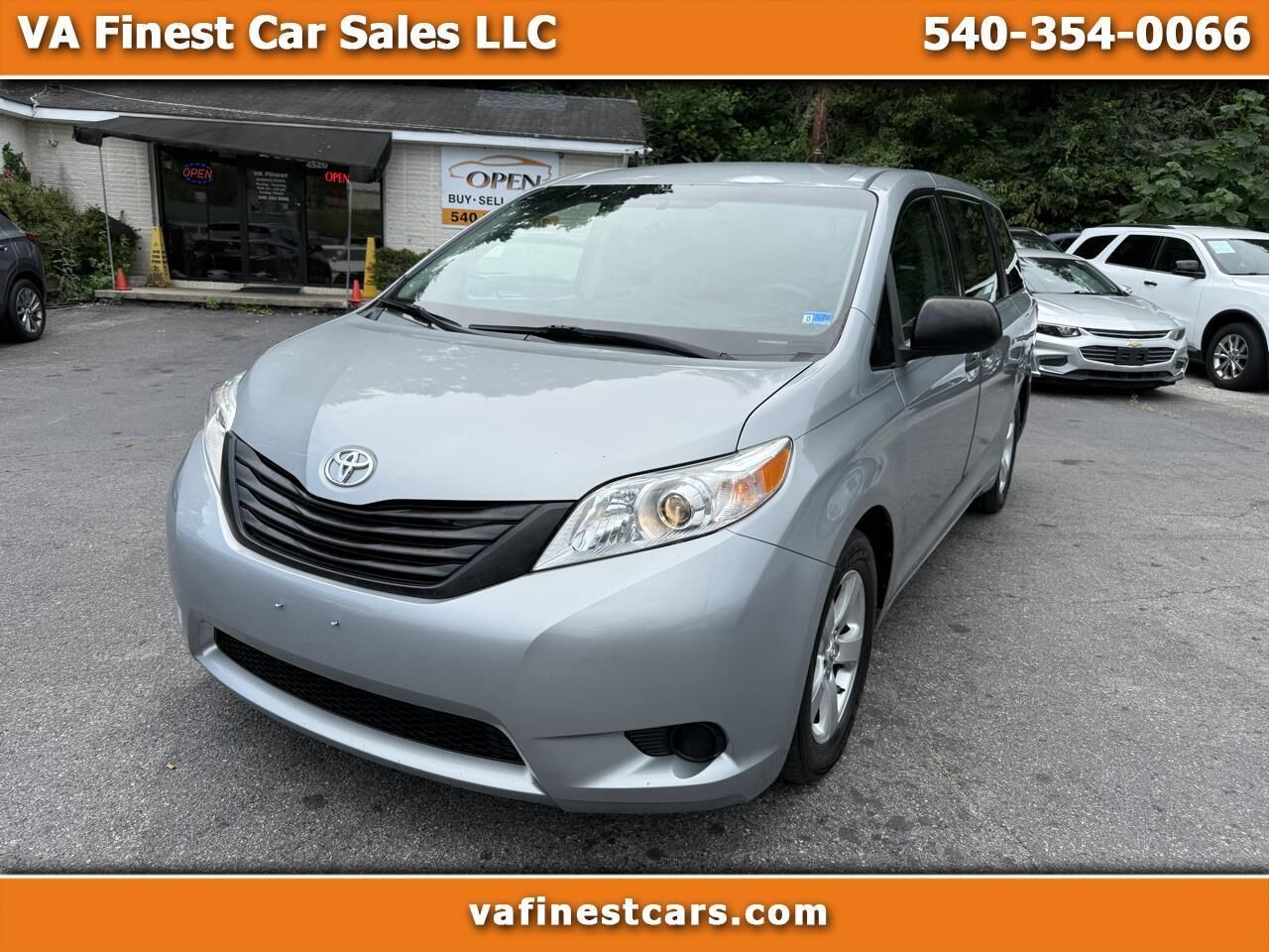 2015 TOYOTA Sienna