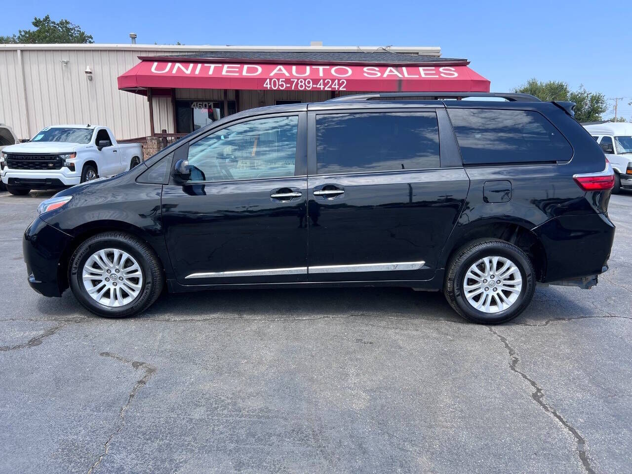 2016 TOYOTA Sienna