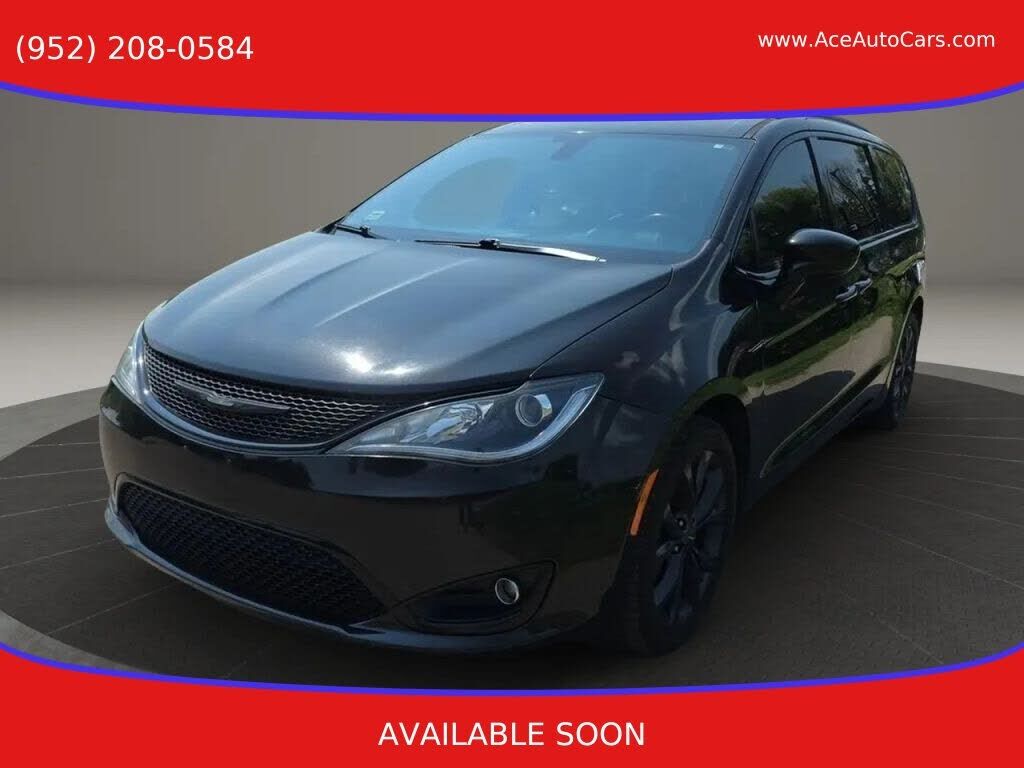 2019 CHRYSLER Pacifica