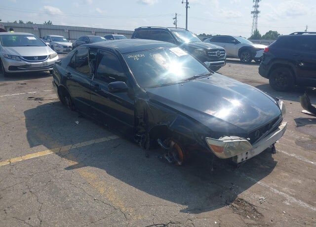 2004 LEXUS IS