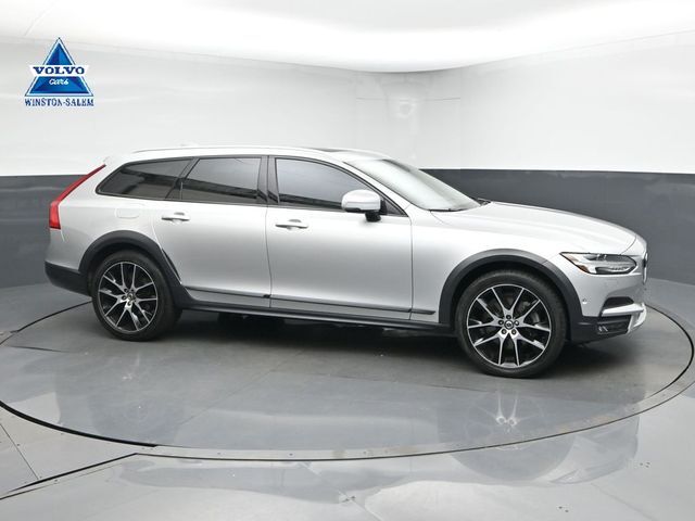 2018 VOLVO V90CC