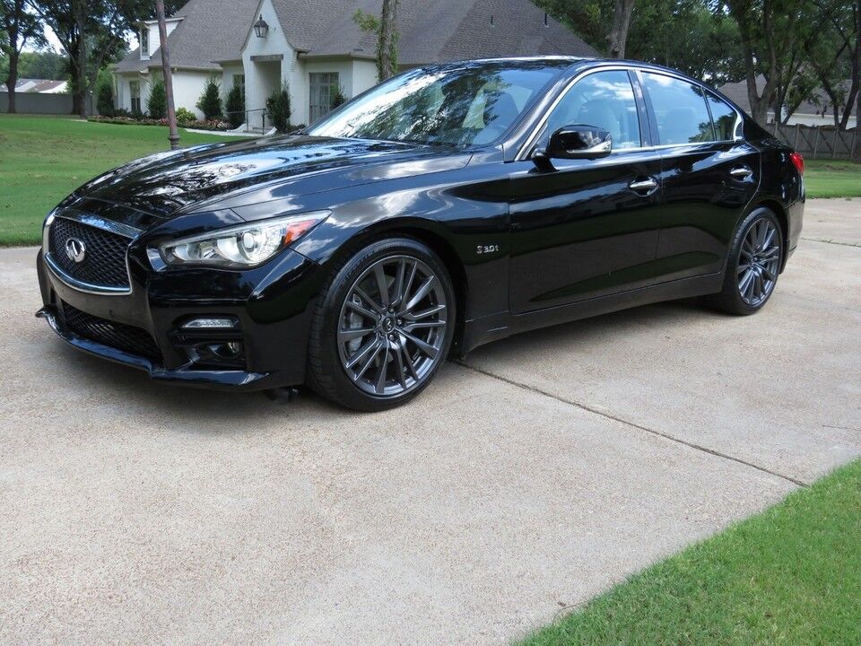 2016 INFINITI Q50
