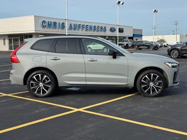 2024 VOLVO XC60
