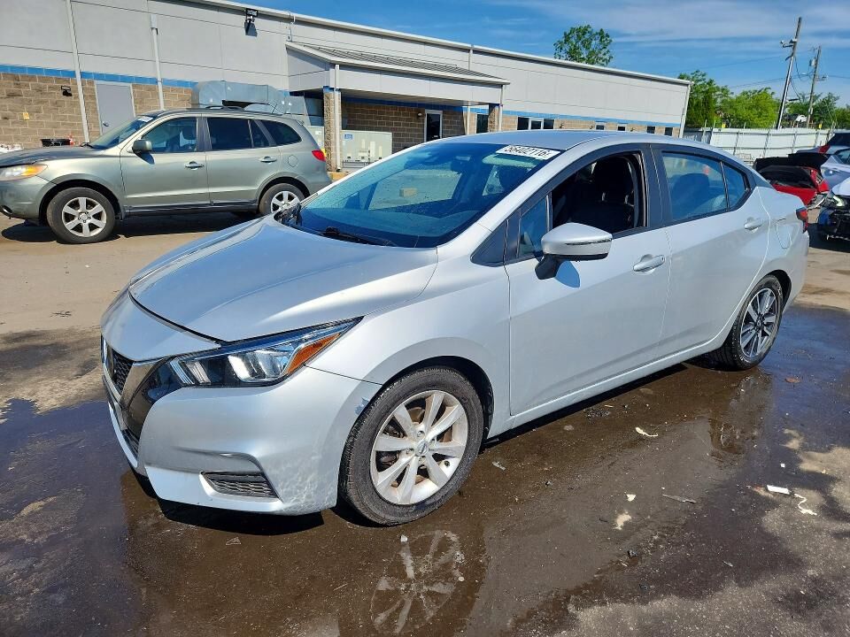 2021 NISSAN Versa