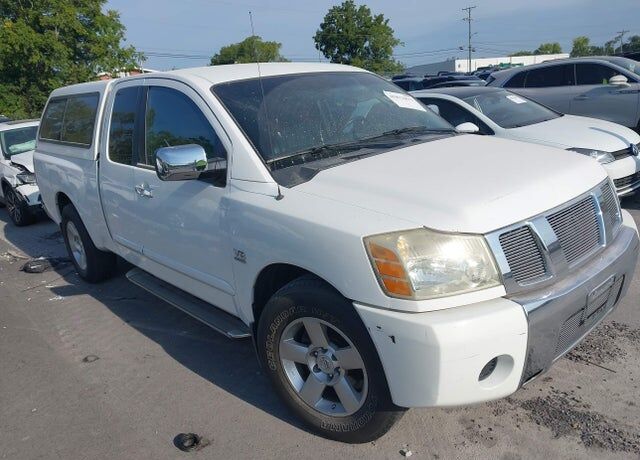 2004 NISSAN Titan
