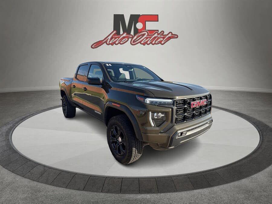 2024 GMC Canyon