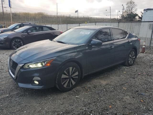2019 NISSAN Altima