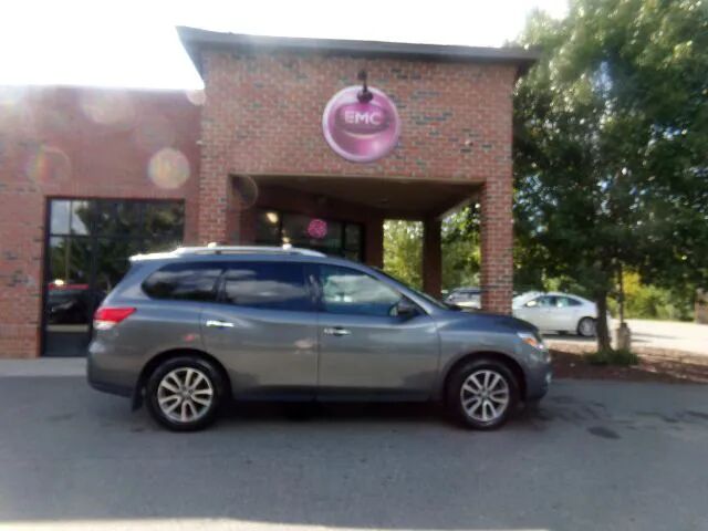 2015 NISSAN Pathfinder