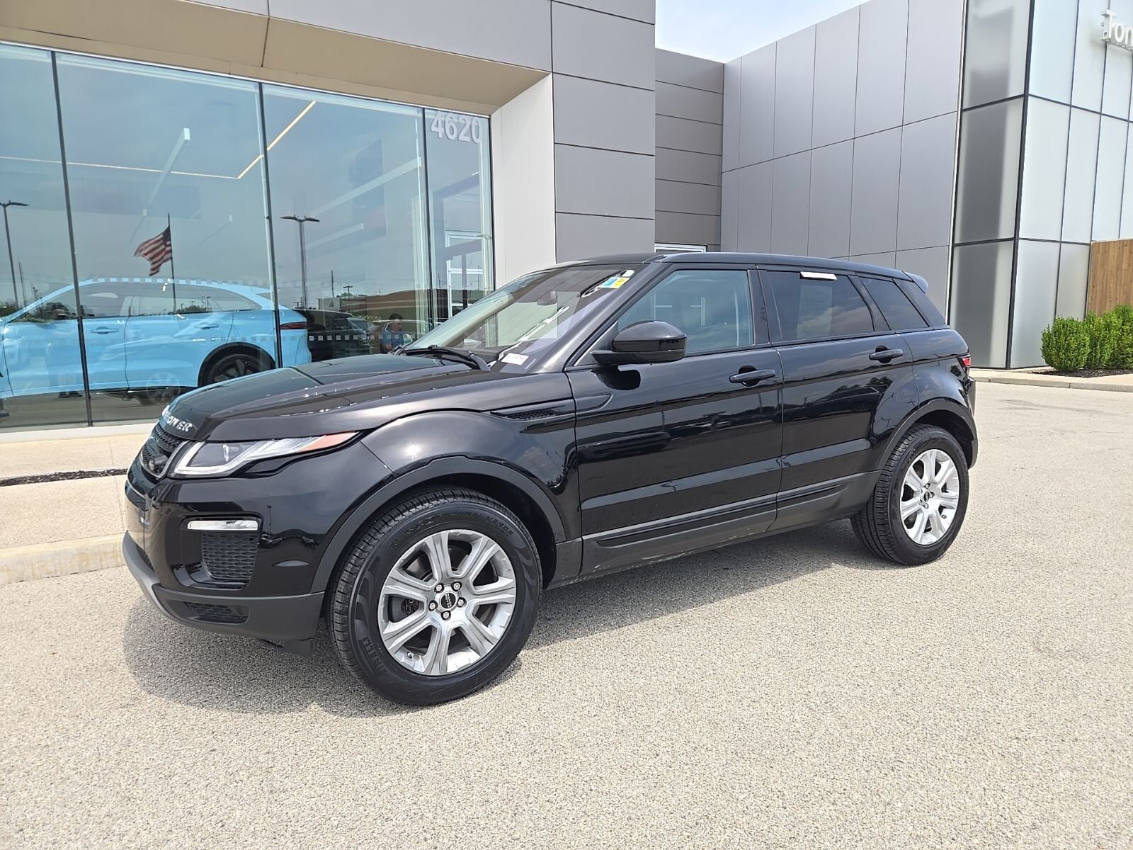 2019 LAND ROVER Range Rover Evoque