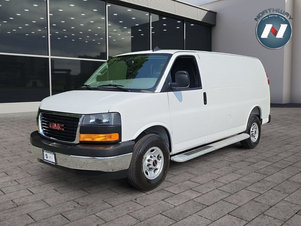2025 GMC Savana