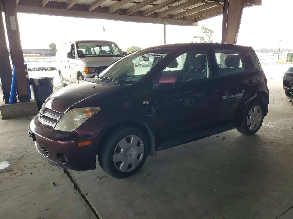 2004 TOYOTA SCION