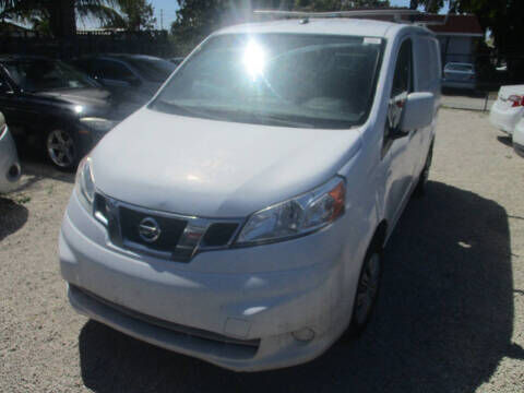 2015 NISSAN NV200