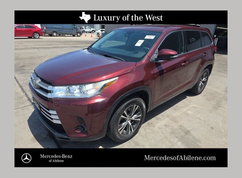 2019 TOYOTA Highlander