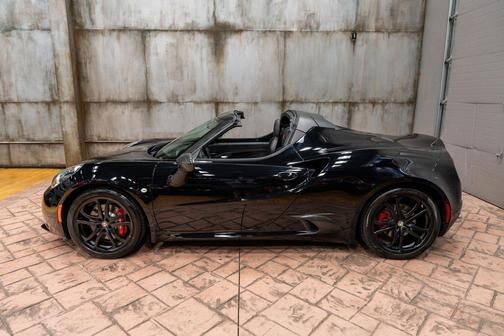 2016 ALFA ROMEO 4C