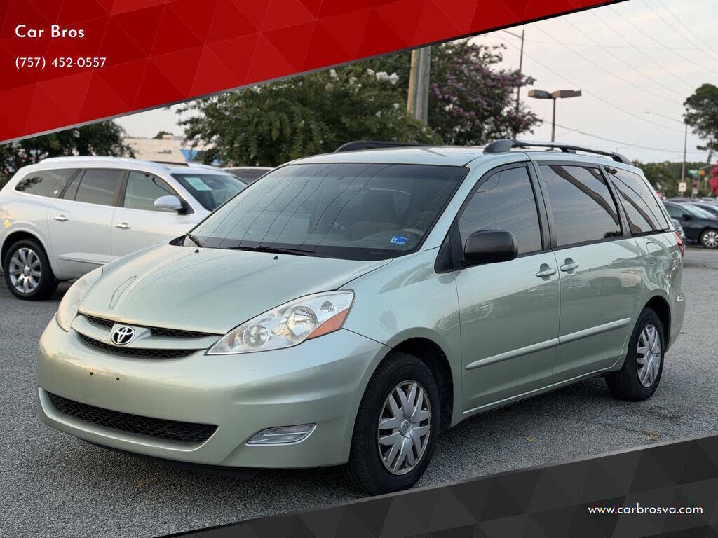 2008 TOYOTA Sienna