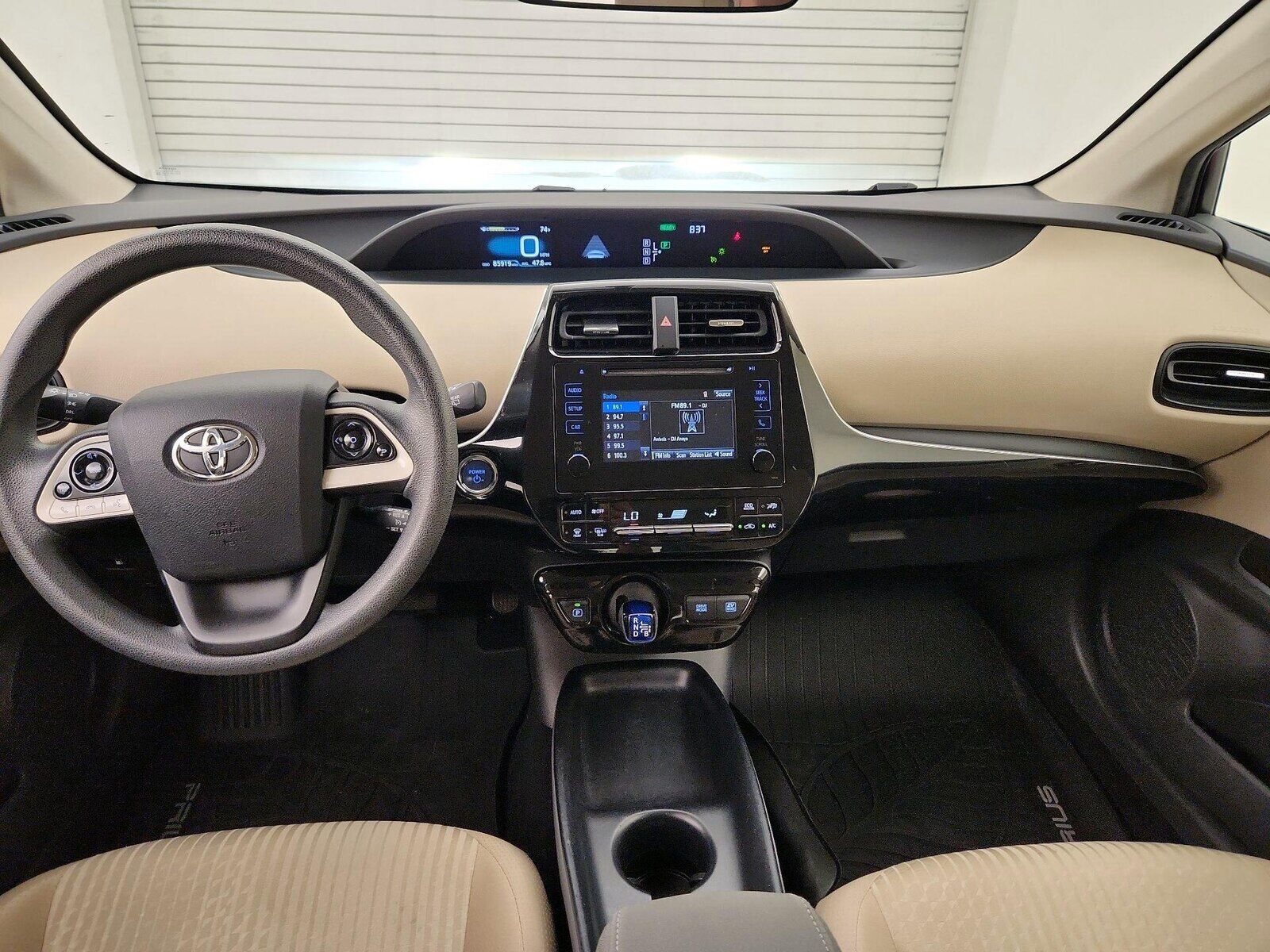 2016 TOYOTA PRIUS