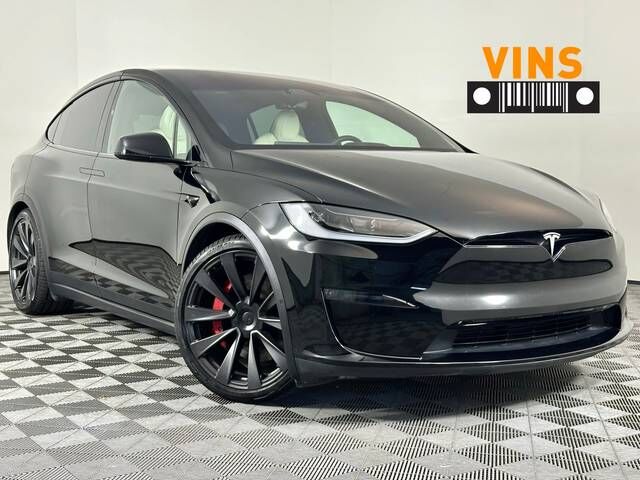 2024 TESLA Model X
