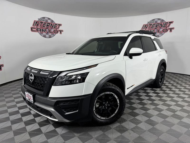 2025 NISSAN Pathfinder