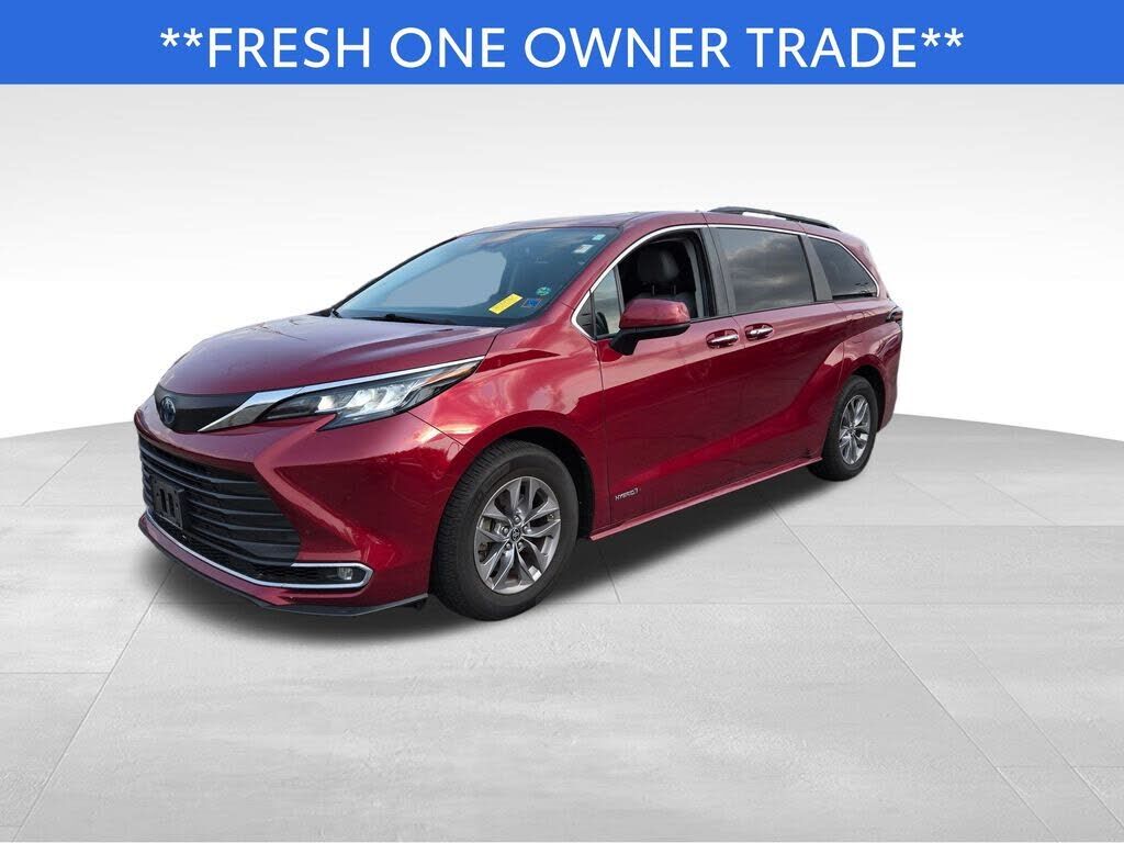 2021 TOYOTA Sienna