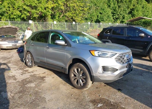 2022 FORD Edge