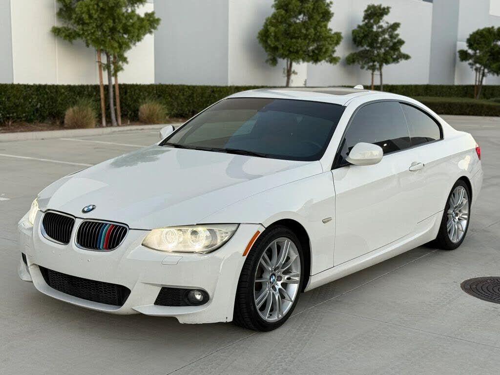 2011 BMW 3 Series