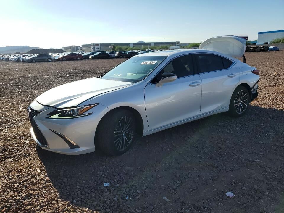 2022 LEXUS ES