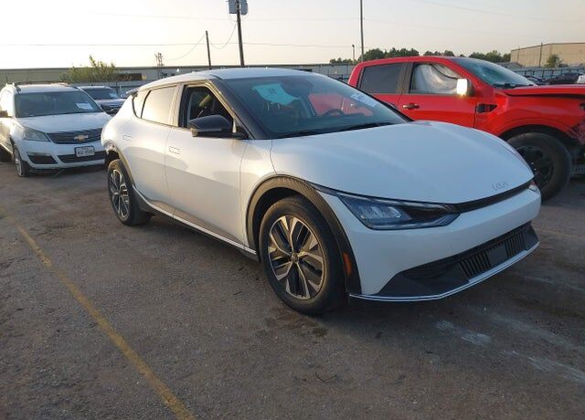 2024 KIA EV6