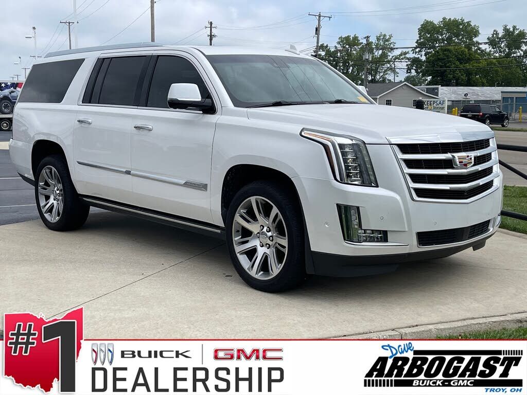 2018 CADILLAC Escalade ESV