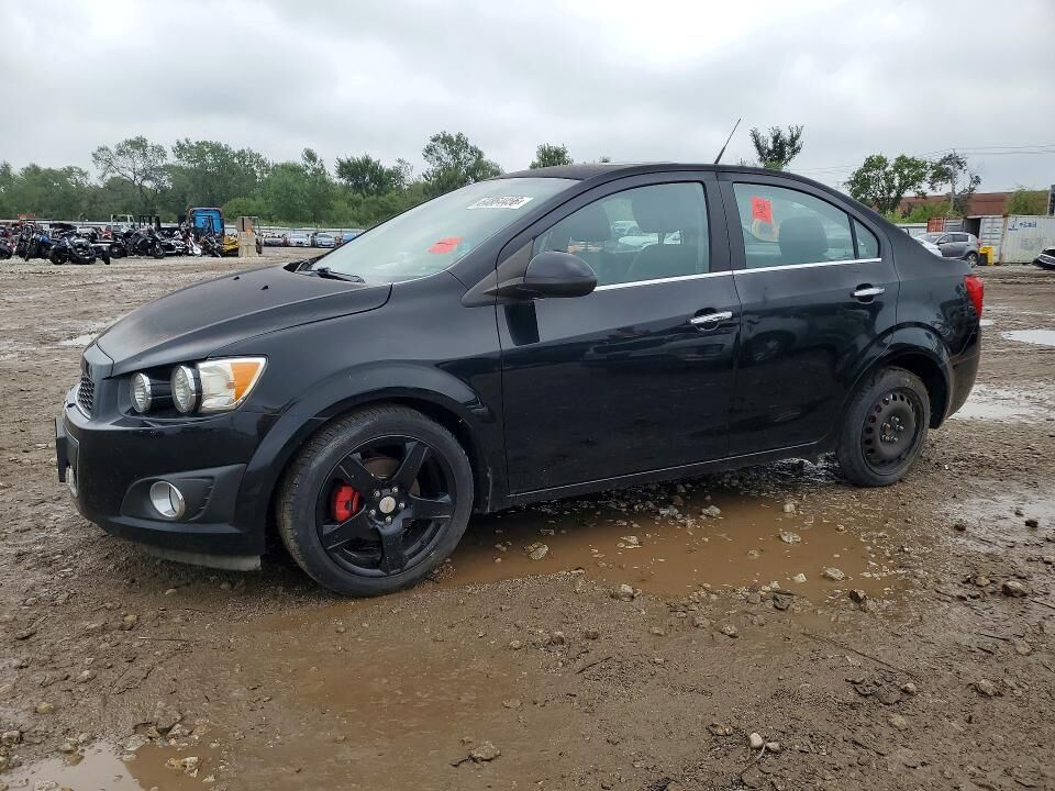 2012 CHEVROLET Sonic
