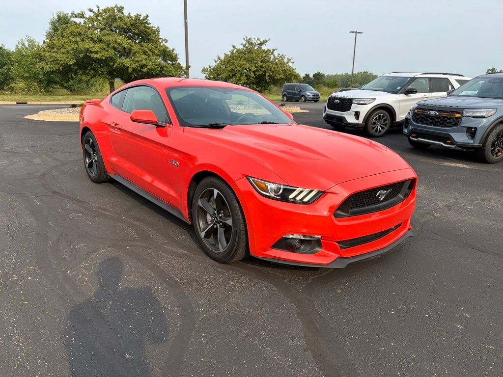 2015 FORD Mustang