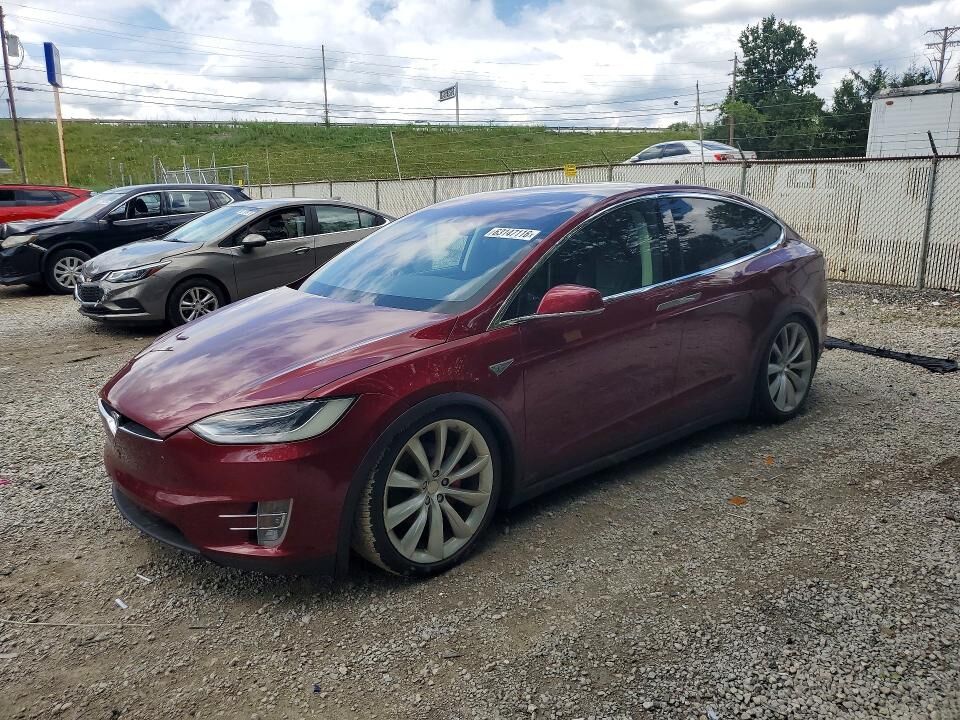 2016 TESLA Model X