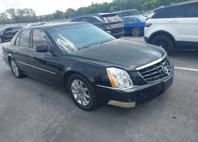 2011 CADILLAC DTS